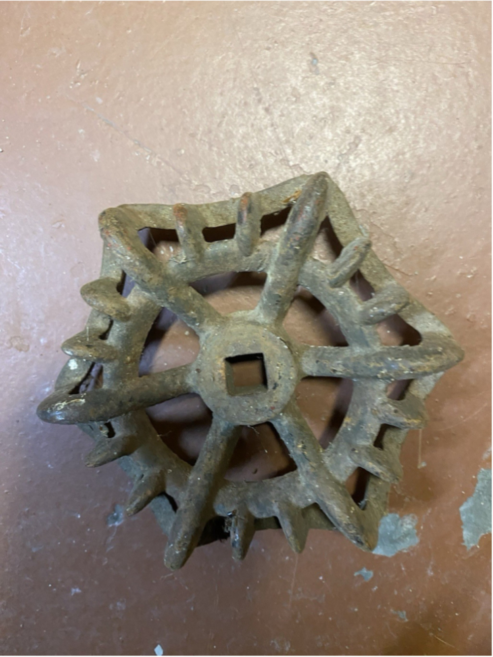 Vintage 1 Pc Cast Iron Outdoor Faucet Hose Bib Handle Knob Steampunk Art